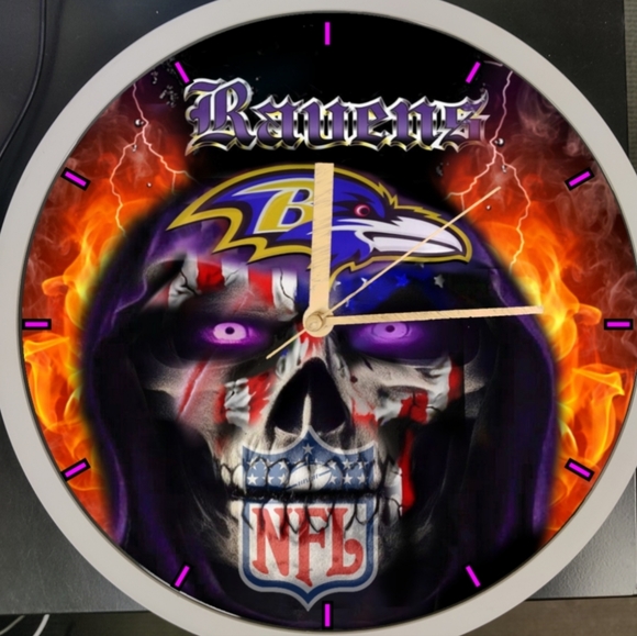 Baltimore Ravens clock - Picture 2 of 7